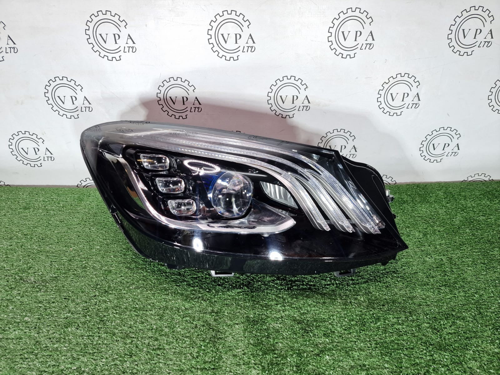 NEW MERCEDES BENZ S CLASS W222 2018 - 20 RIGHT SIDE MULTIBEAM FULL LED HEADLIGHT