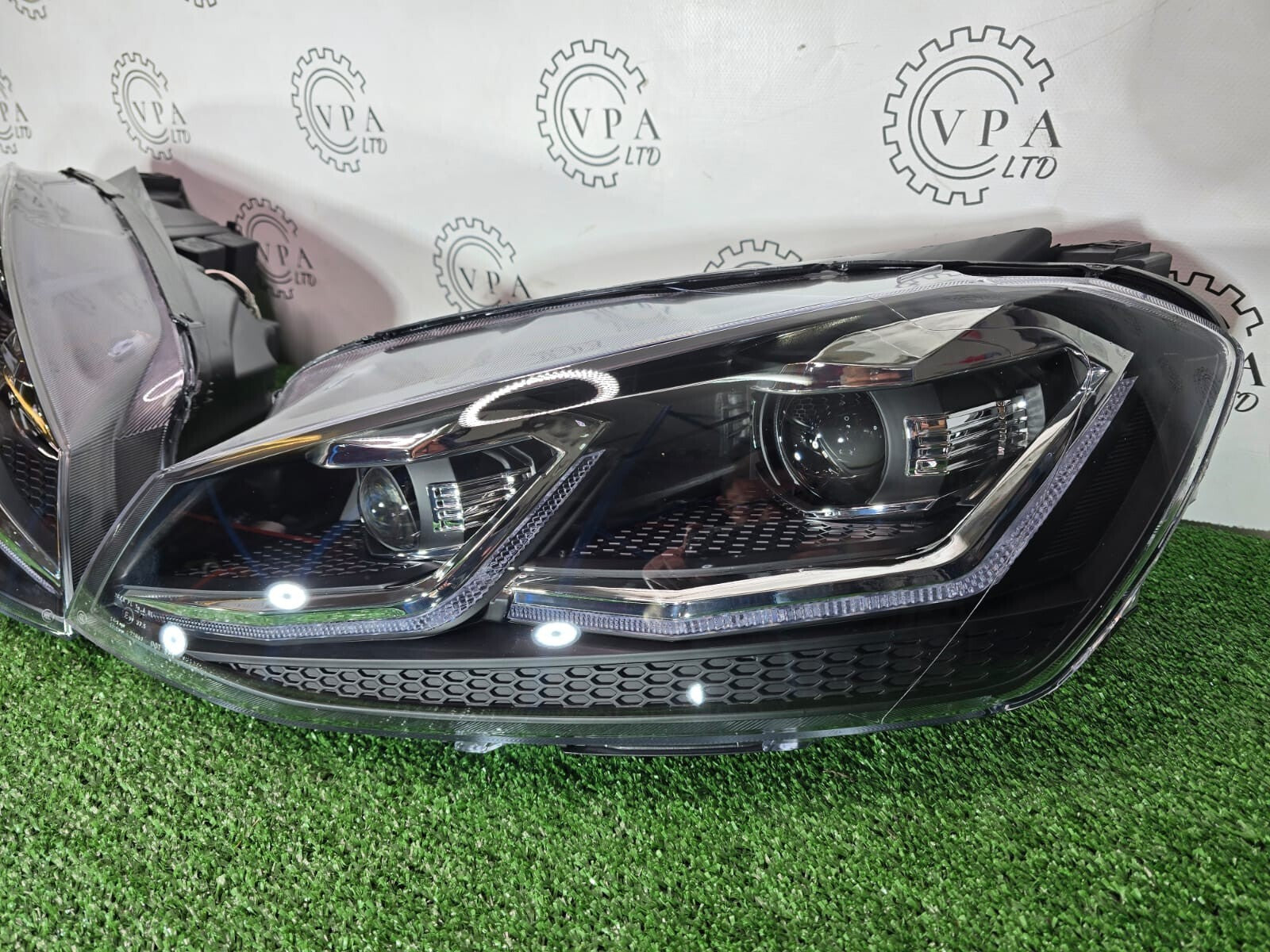 NEW VLAND VOLKSWAGEN GOLF MK 7 13-17 FULL LED HEADLIGHT SET FOR UPGRADE TO MK7.5