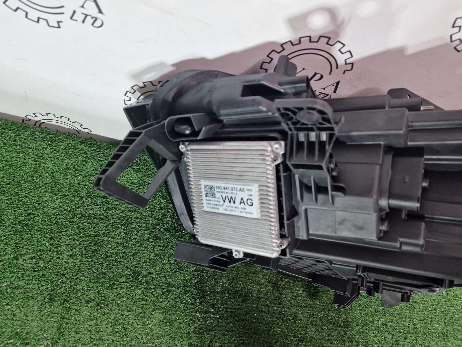 NEW VOLKSWAGEN ID3 2019-22 OS RIGHT SIDE COMPLETE IQ HEADLIGHT WITH MODULE