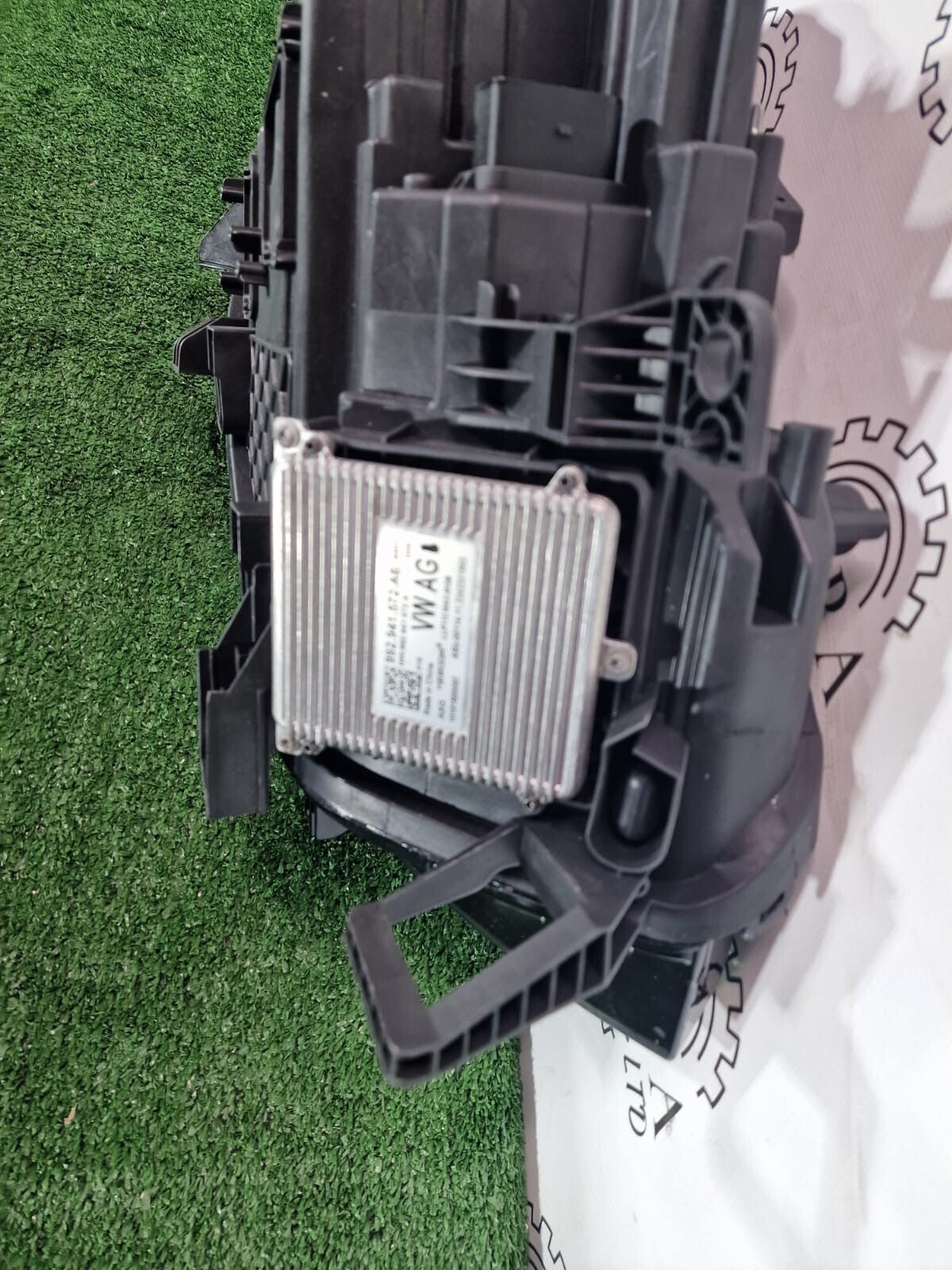 NEW! VOLKSWAGEN ID3 2019-22 NS LEFT SIDE COMPLETE IQ HEADLIGHT WITH MODULE