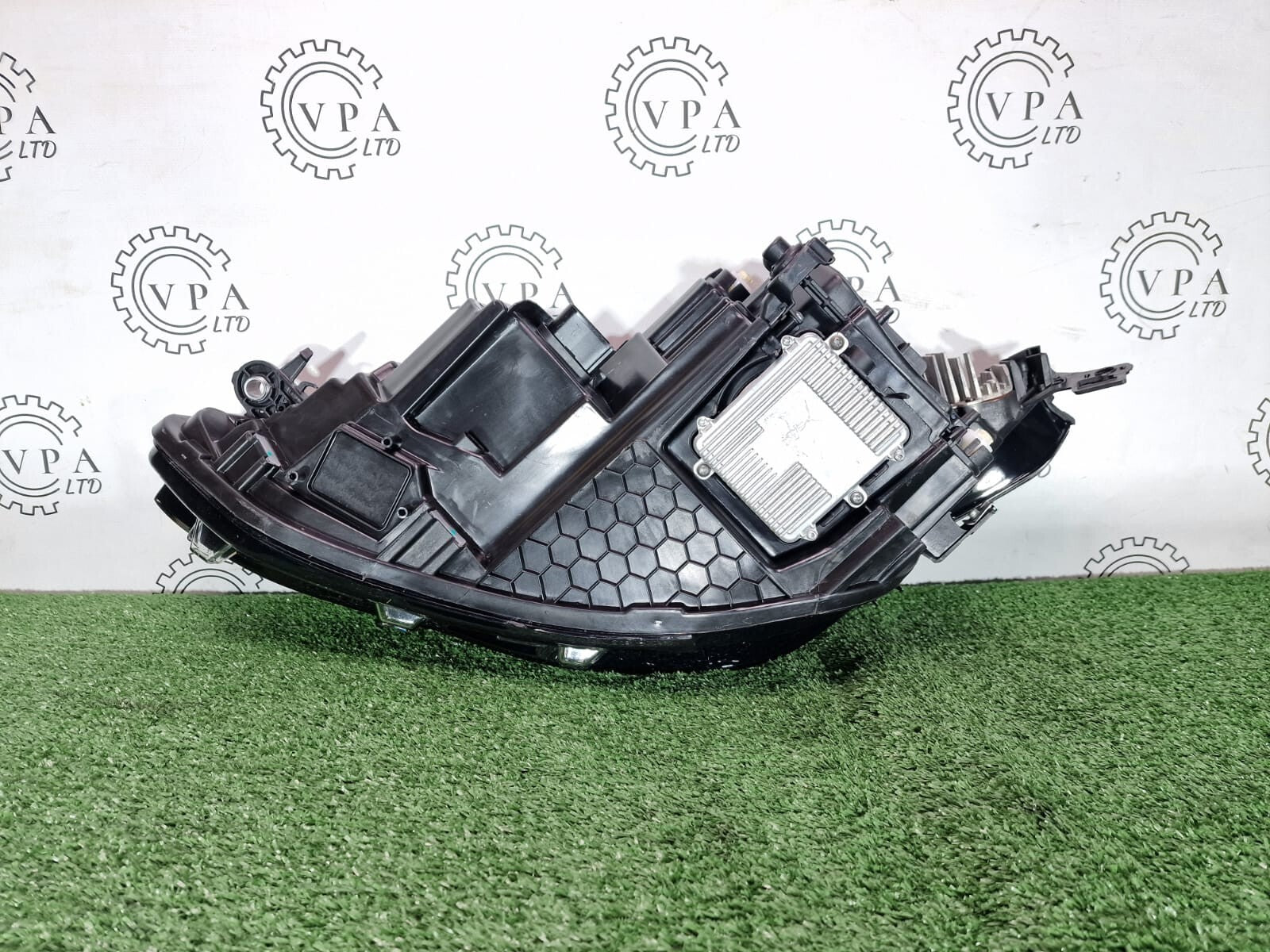NEW! VW GOLF MK8 2020 -24 OS RIGHT SIDE COMPLETE FULL LED HEADLIGHT WITH MODULE