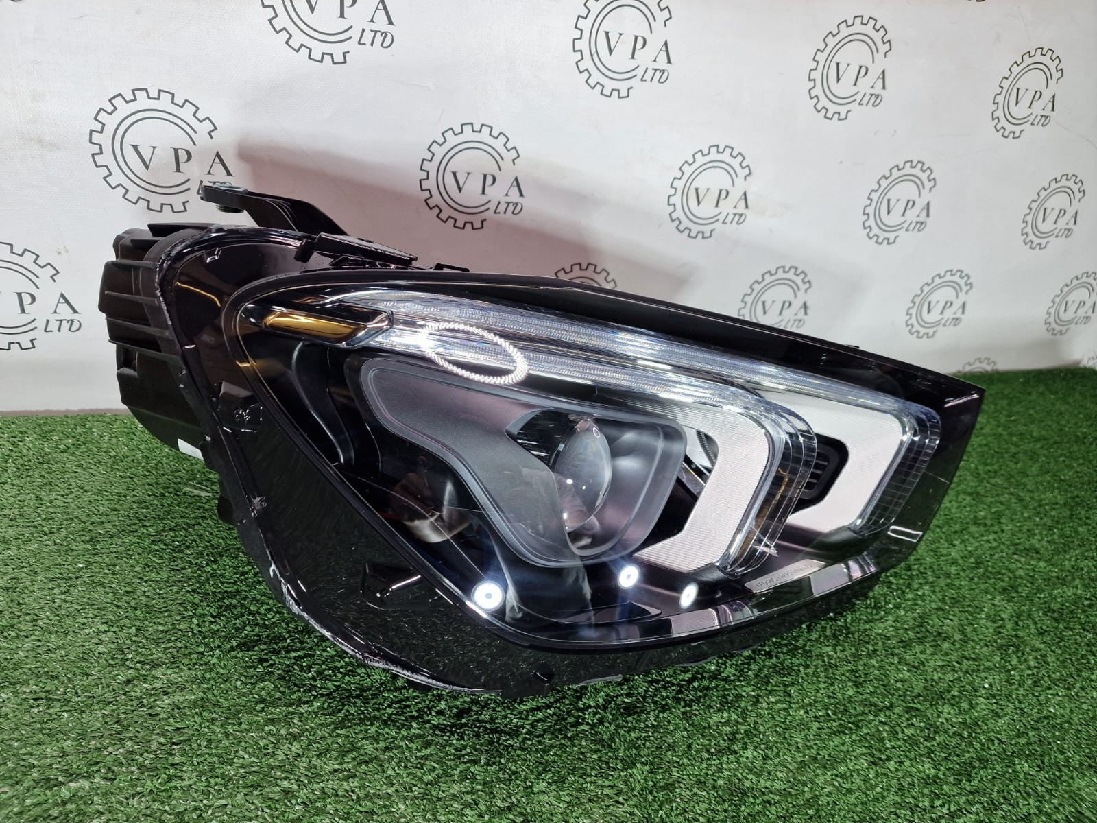 NEW MERCEDES BENZ GLE W167 2018 -23 OS RIGHT SIDE LED HIGH PERFORMANCE HEADLIGHT