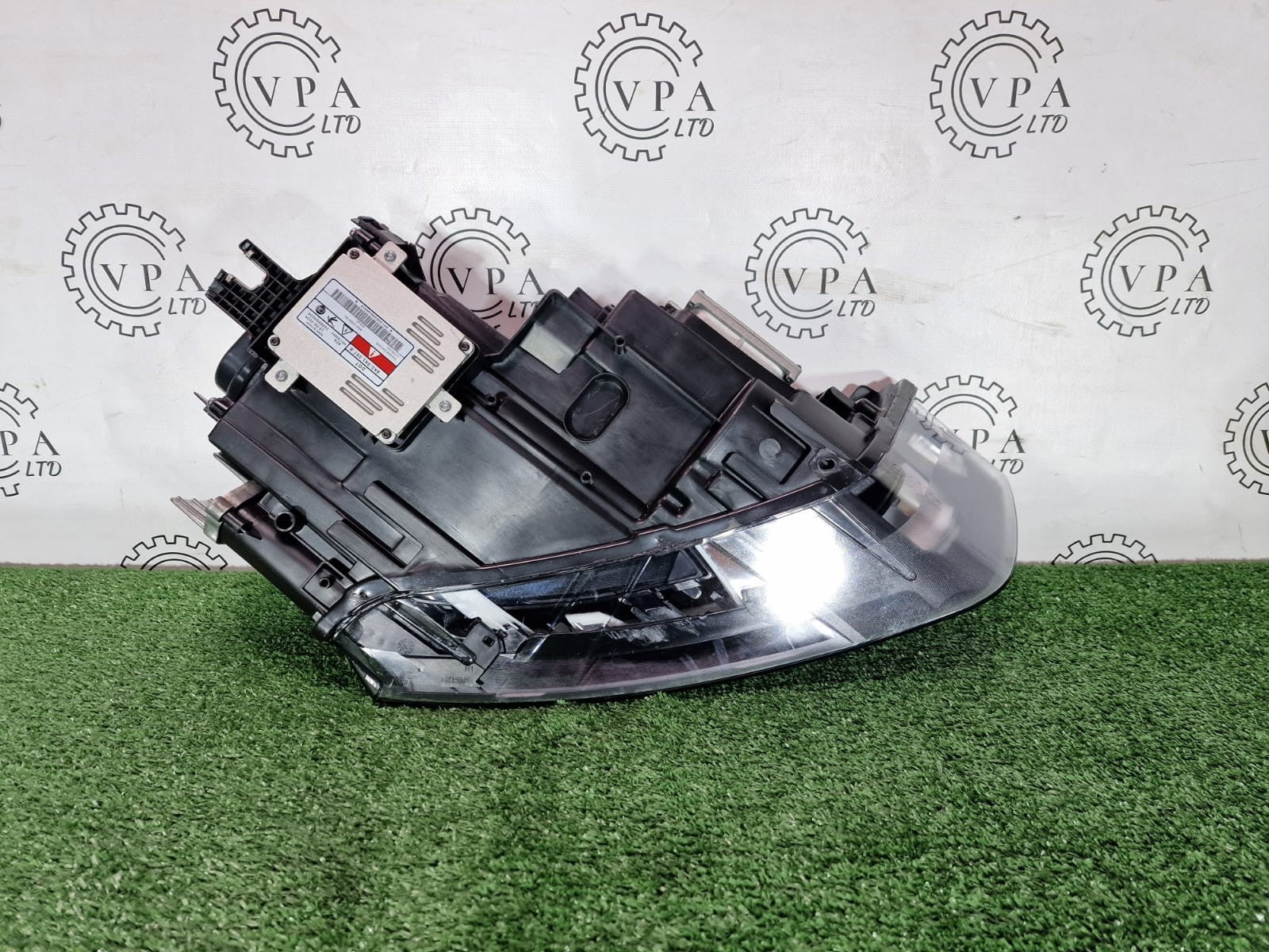 NEW! AUDI Q3 2010 - 2015 NS LEFT SIDE BI XENON LED HEADLIGHT WITH MODULES