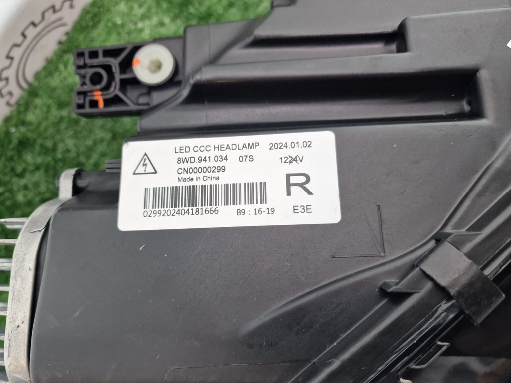 NEW! AUDI A4 / S4 B9 2016 -2020 NS RIGHT SIDE FULL LED HEADLIGHT