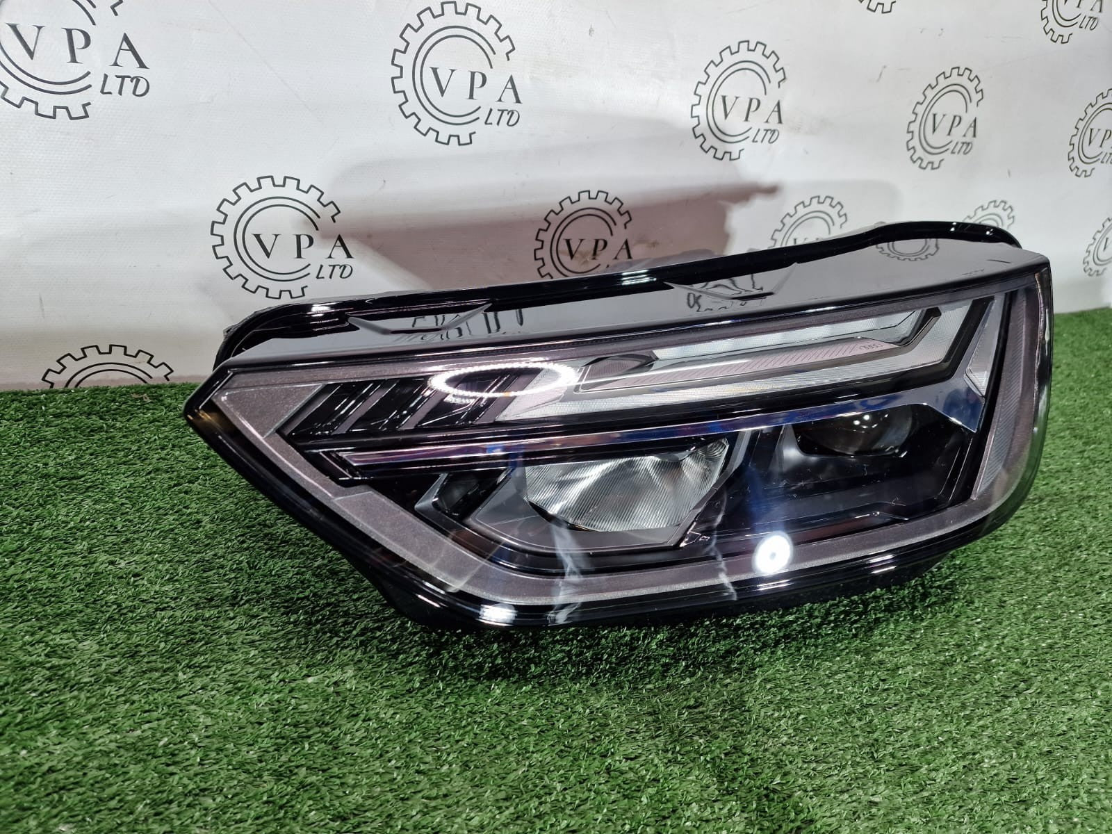 NEW! AUDI Q5 / SQ5 2020 - 2023 NSF LEFT PASSENGER SIDE FULL LED HEADLIGHT