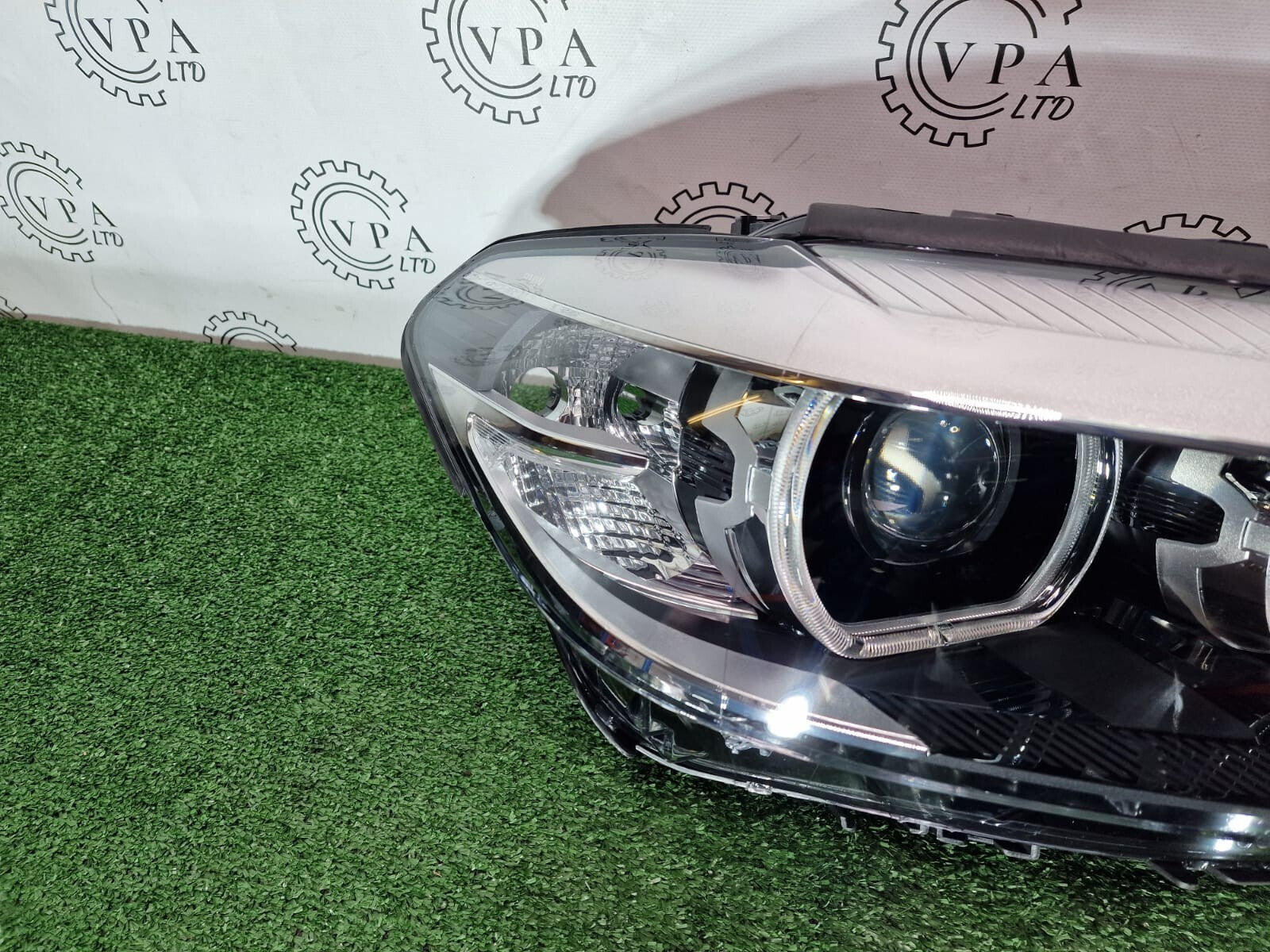 NEW! BMW 5 er G30 / G31 2018-20 OS RIGHT SIDE FULL LED HEADLIGHT