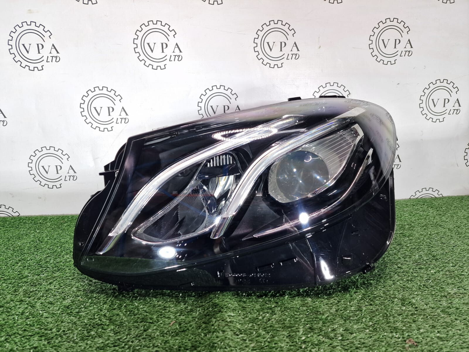 NEW! MERCEDES BENZ E CLASS W213 2016- 20 NS LEFT SIDE LED PERFORMANCE HEADLIGHT
