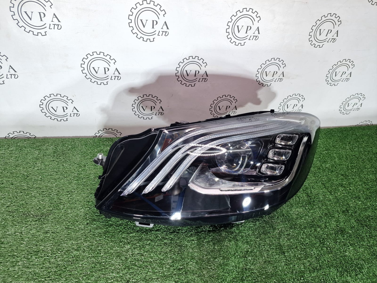 NEW MERCEDES BENZ S CLASS W222 2018-20 NS LEFT SIDE MULTIBEAM FULL LED HEADLIGHT