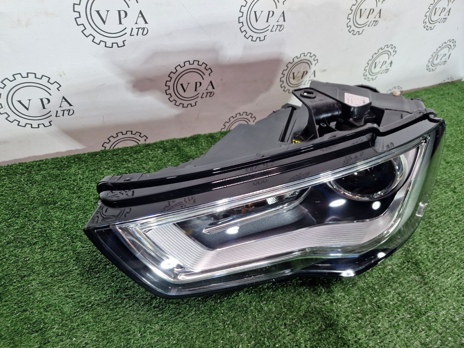 NEW! AUDI A3 2013 - 2016 NS LEFT SIDE BI XENON COMPLETE HEADLIGHT WITH MODULE