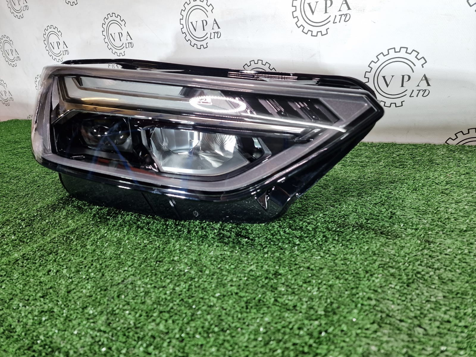 NEW! AUDI Q5 / SQ5 2020 - 2023 OSF RIGHT SIDE FULL LED HEADLIGHT