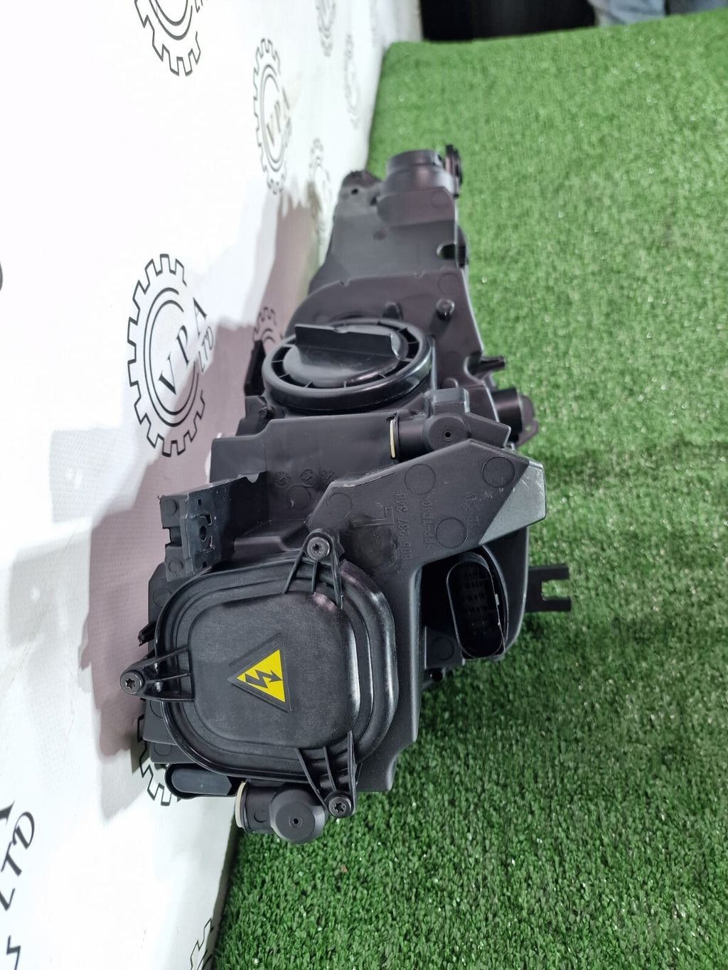 NEW! AUDI A4 / S4 B9 2015 - 2019 NS COMPLETE LEFT SIDE XENON HEADLIGHT