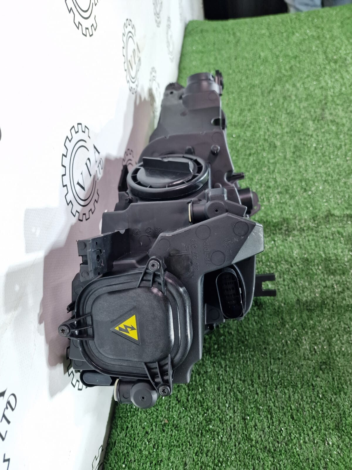 NEW! AUDI A4 / S4 B9 2015 - 2019 NS COMPLETE LEFT SIDE XENON HEADLIGHT