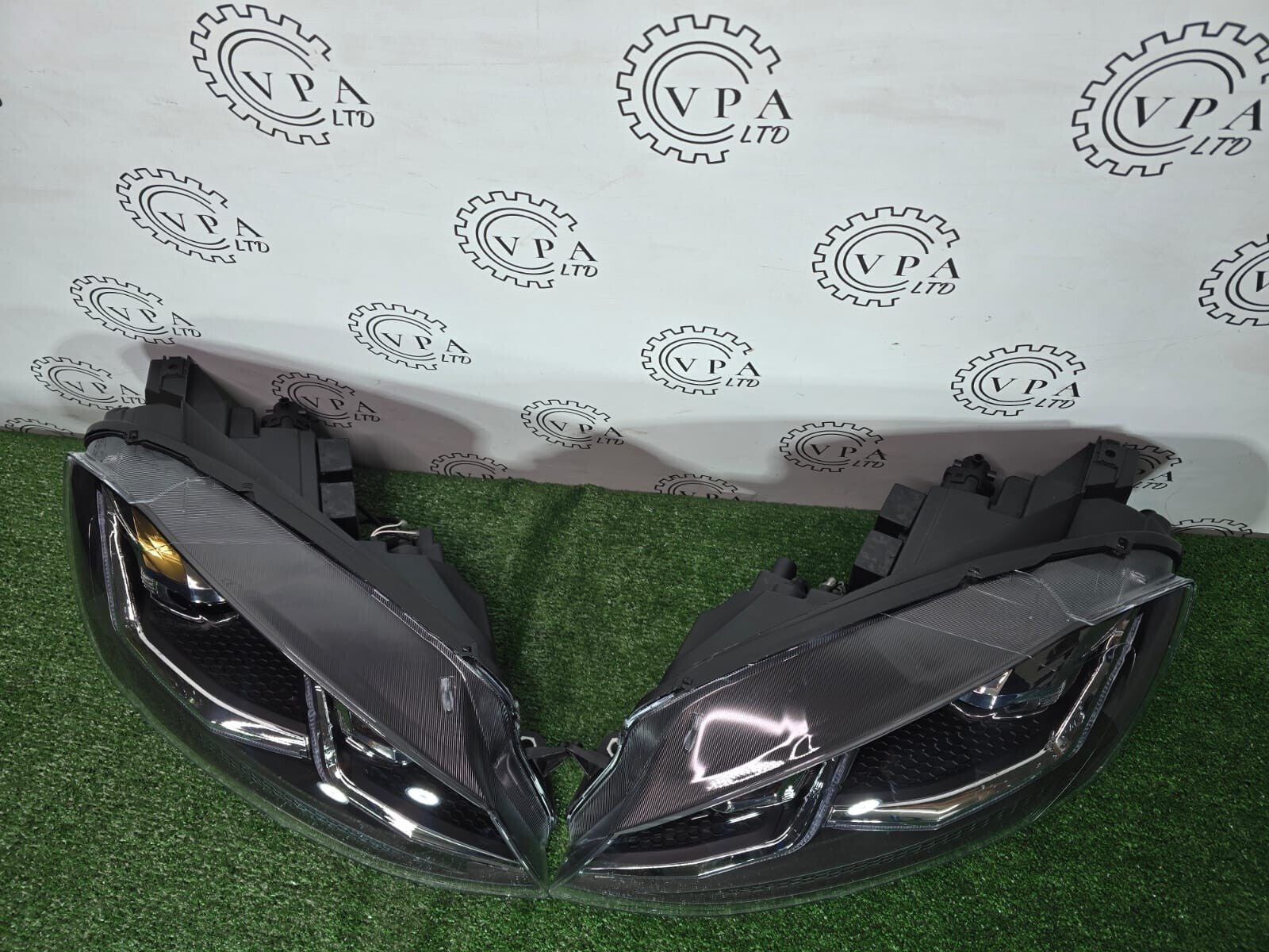 NEW VLAND VOLKSWAGEN GOLF MK 7 13-17 FULL LED HEADLIGHT SET FOR UPGRADE TO MK7.5