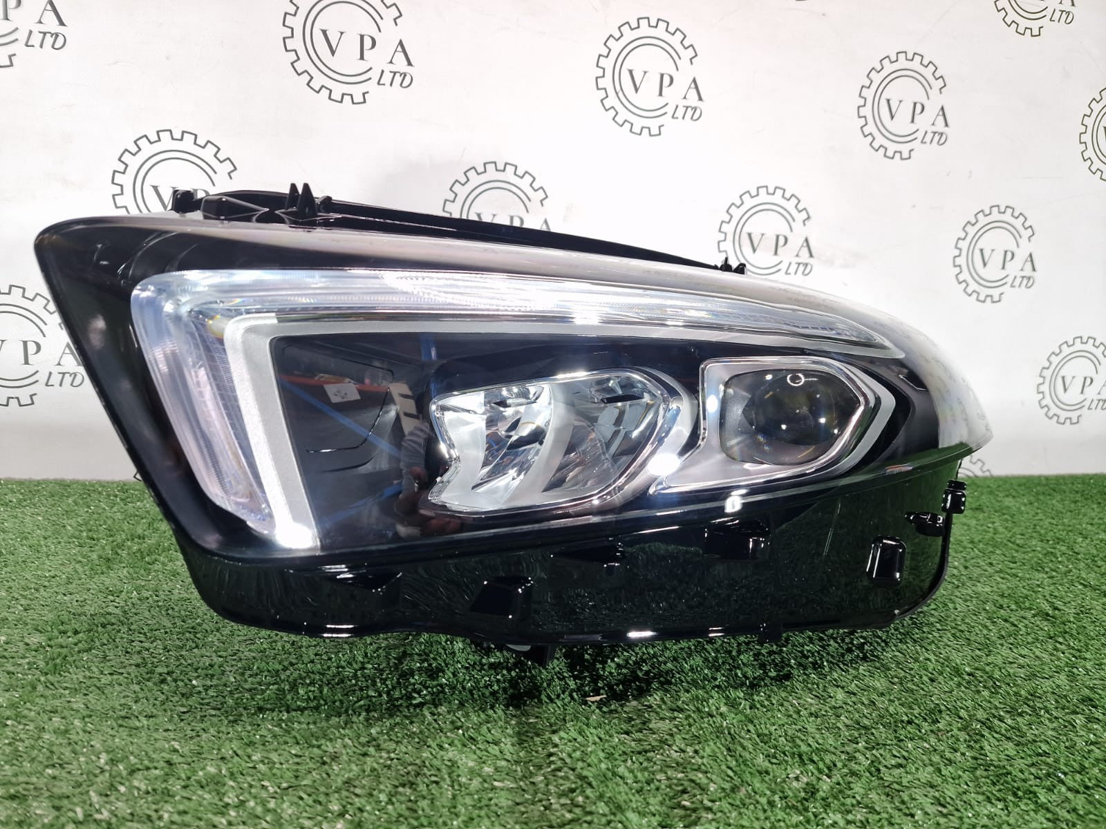 NEW! MERCEDES BENZ A CLASS W177 2018 - 2021 NS LEFT SIDE FULL LED HEADLIGHT