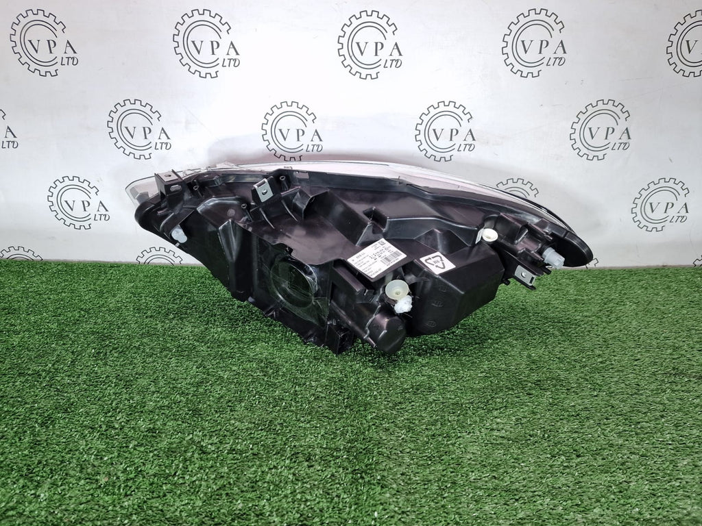 NEW! BMW 1 er F20 / F21 2015-19 OS RIGHT SIDE HEADLIGHT FULL LED