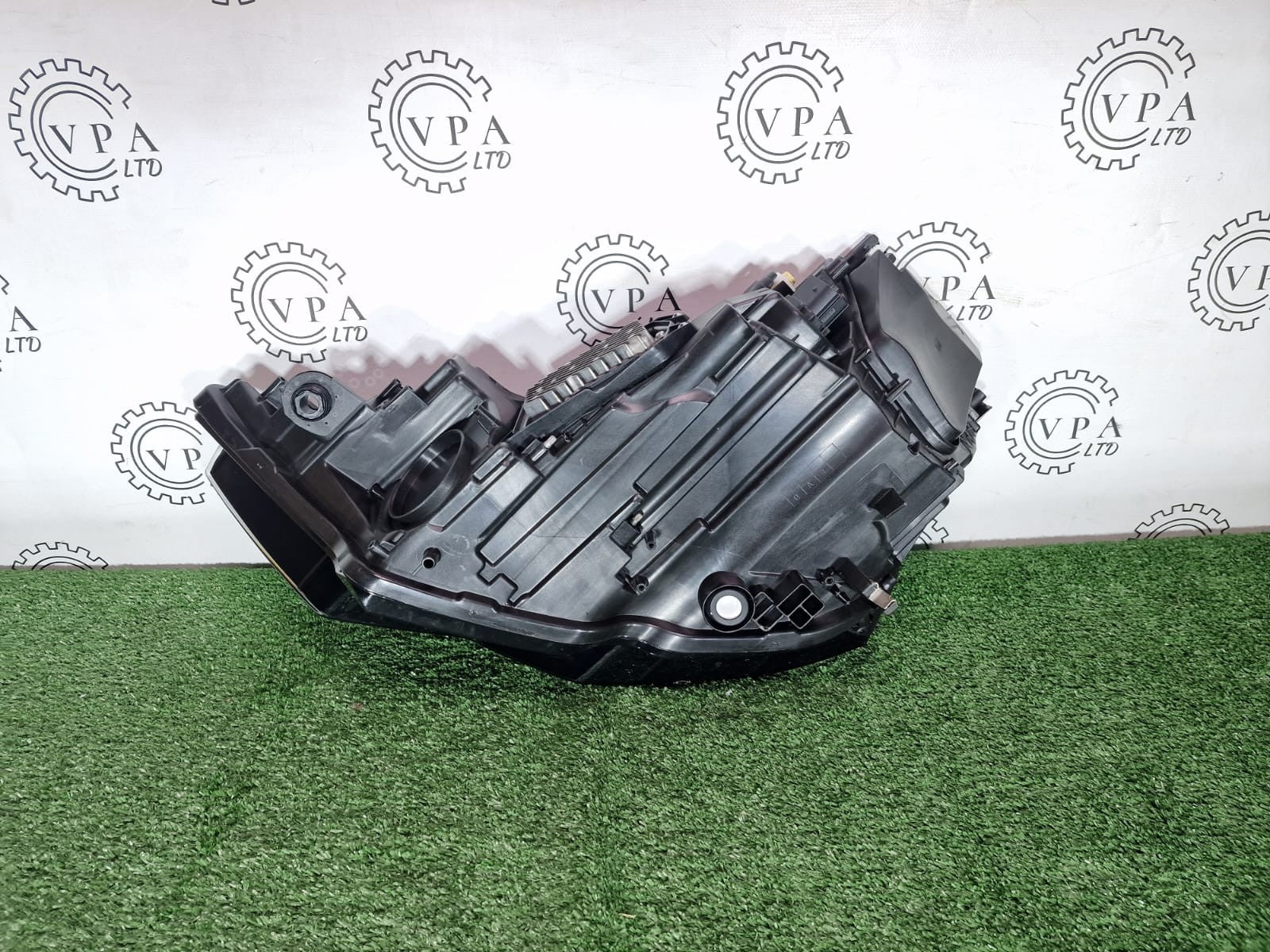 NEW! AUDI A6 C8 2018 - 2022 OS RIGHT SIDE LED MATRIX BEAM HEADLIGHT