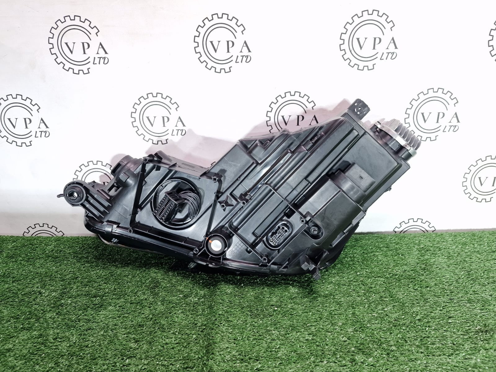 NEW! AUDI A4 / S4 B9 2016 -2020 NS RIGHT SIDE FULL LED HEADLIGHT
