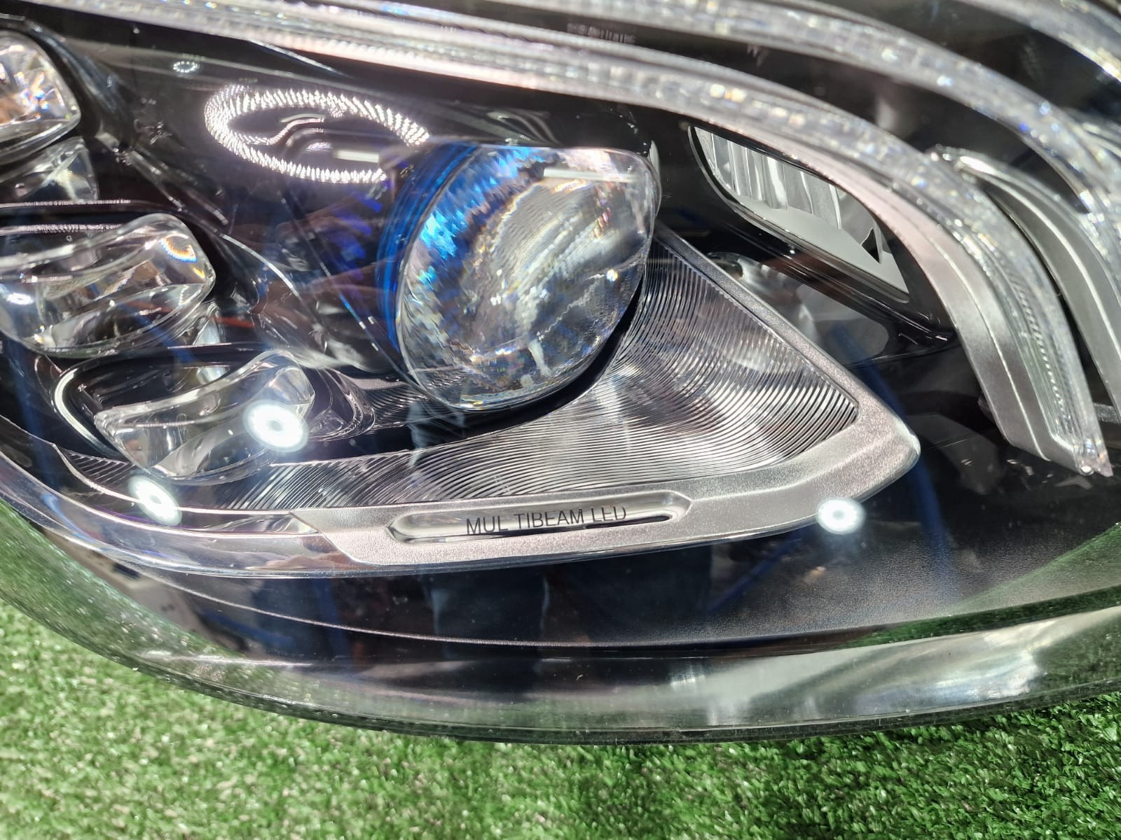 NEW MERCEDES BENZ S CLASS W222 2018 - 20 RIGHT SIDE MULTIBEAM FULL LED HEADLIGHT