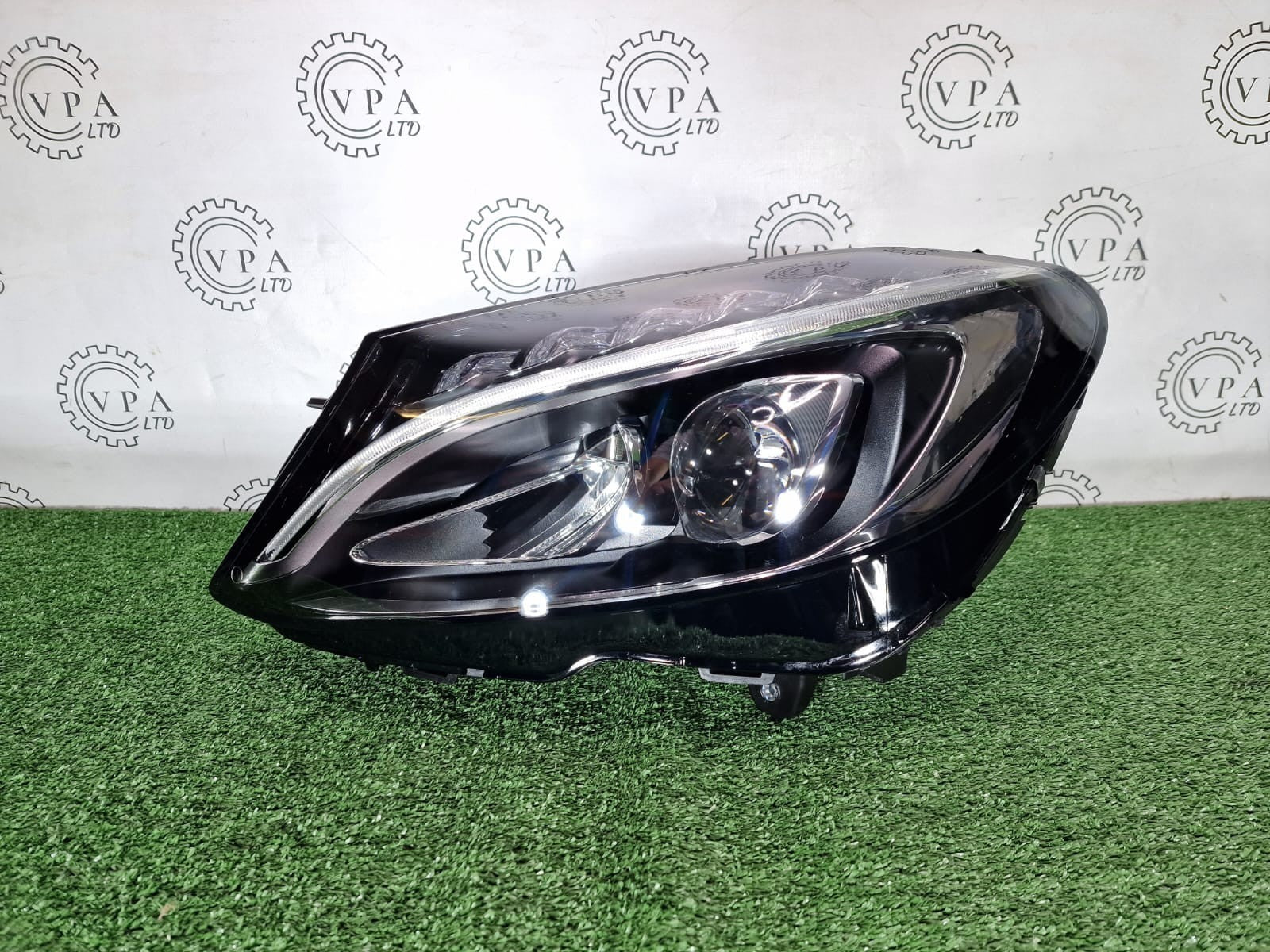 NEW MERCEDES BENZ W205 C CLASS 2014 - 18 LEFT NS LED HIGH PERFORMANCE HEADLIGHT