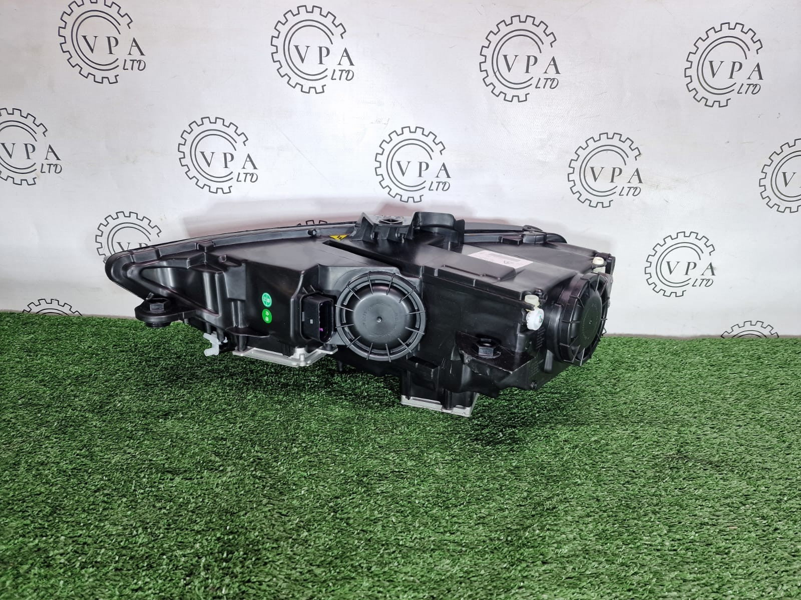 NEW! AUDI A3 2013 - 2016 OS RIGHT SIDE BI XENON COMPLETE HEADLIGHT WITH MODULE