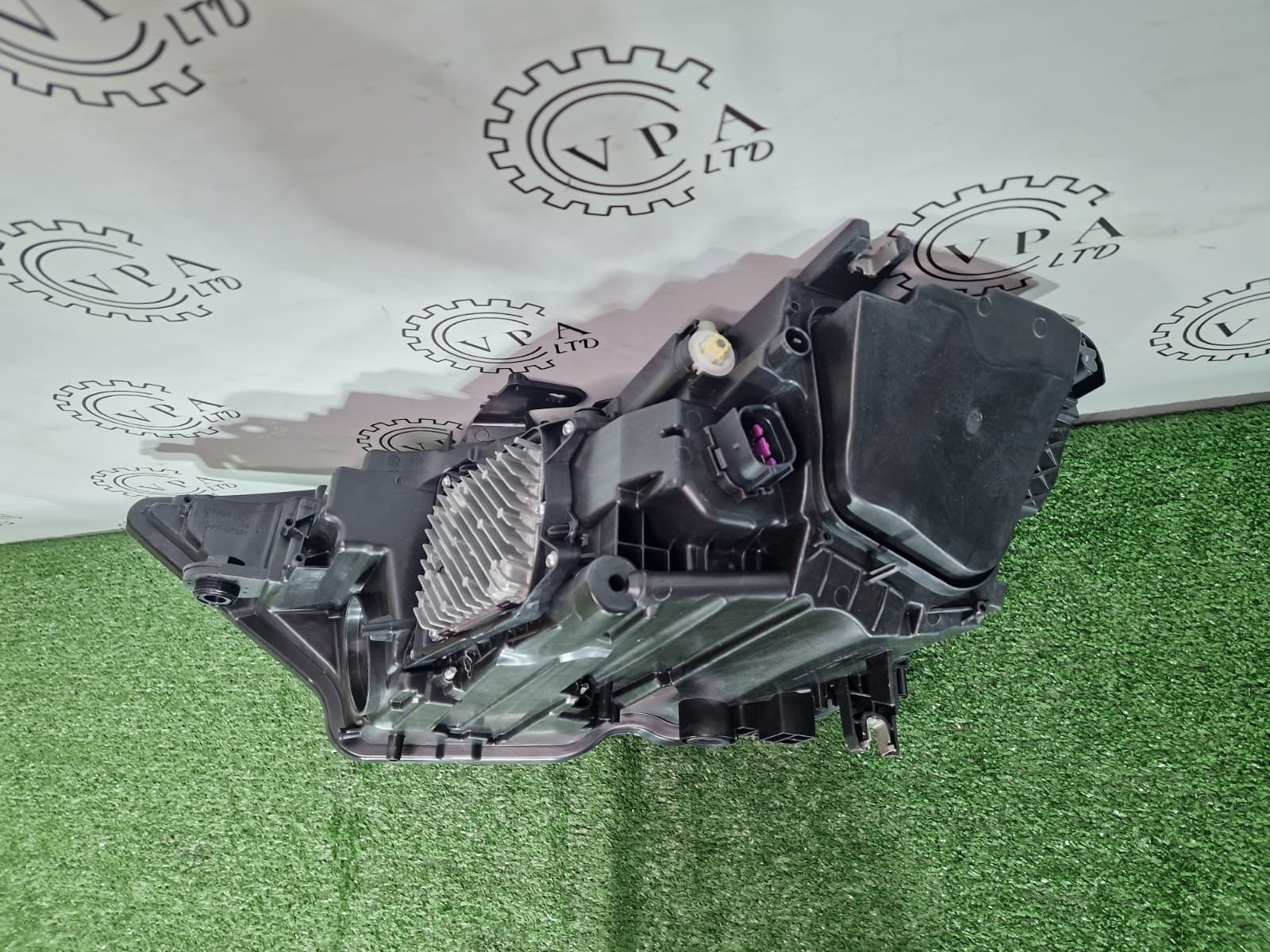 NEW! AUDI A6 C8 2018 - 2022 OS RIGHT SIDE LED MATRIX BEAM HEADLIGHT