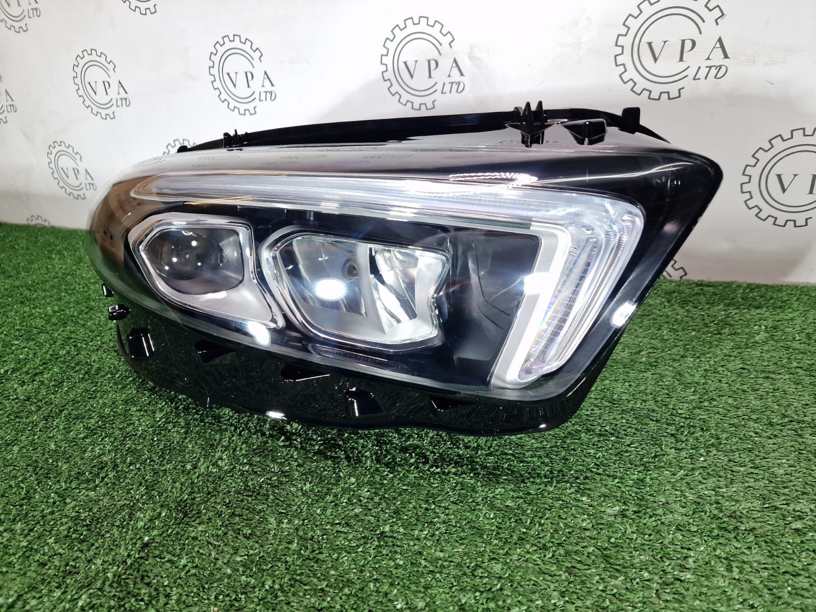 NEW! MERCEDES BENZ A CLASS W177 2018 - 2021 OS RIGHT SIDE FULL LED HEADLIGHT