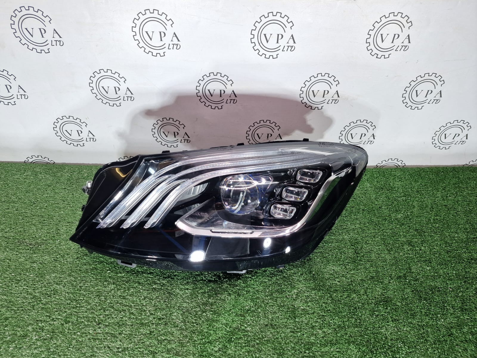 NEW MERCEDES BENZ S CLASS W222 2018-20 NS LEFT SIDE MULTIBEAM FULL LED HEADLIGHT