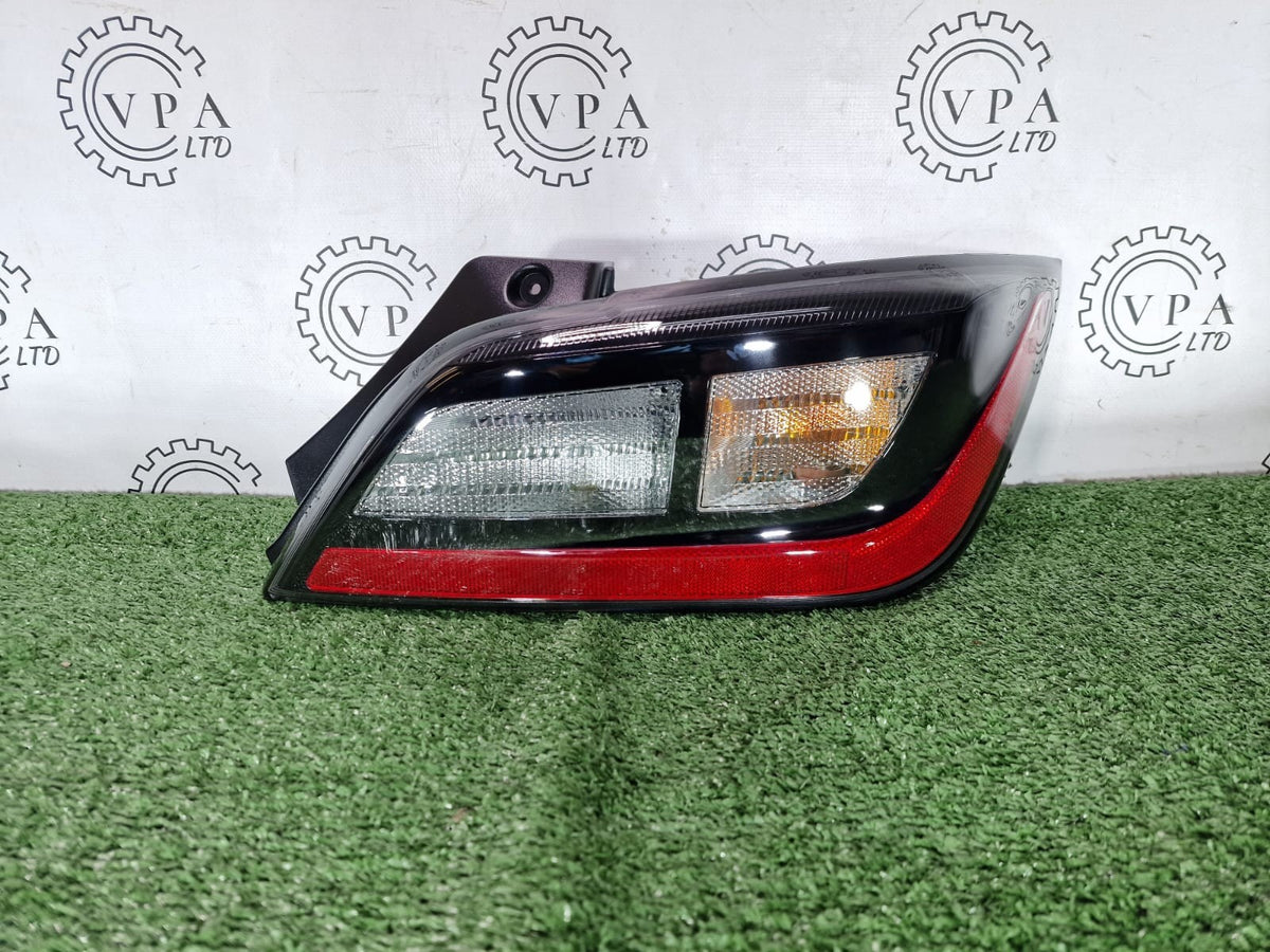 NEW! HYUNDAI KONA 2020 - 2023 REAR RIGHT OSR NON LED TAIL LIGHT 92406 G9520