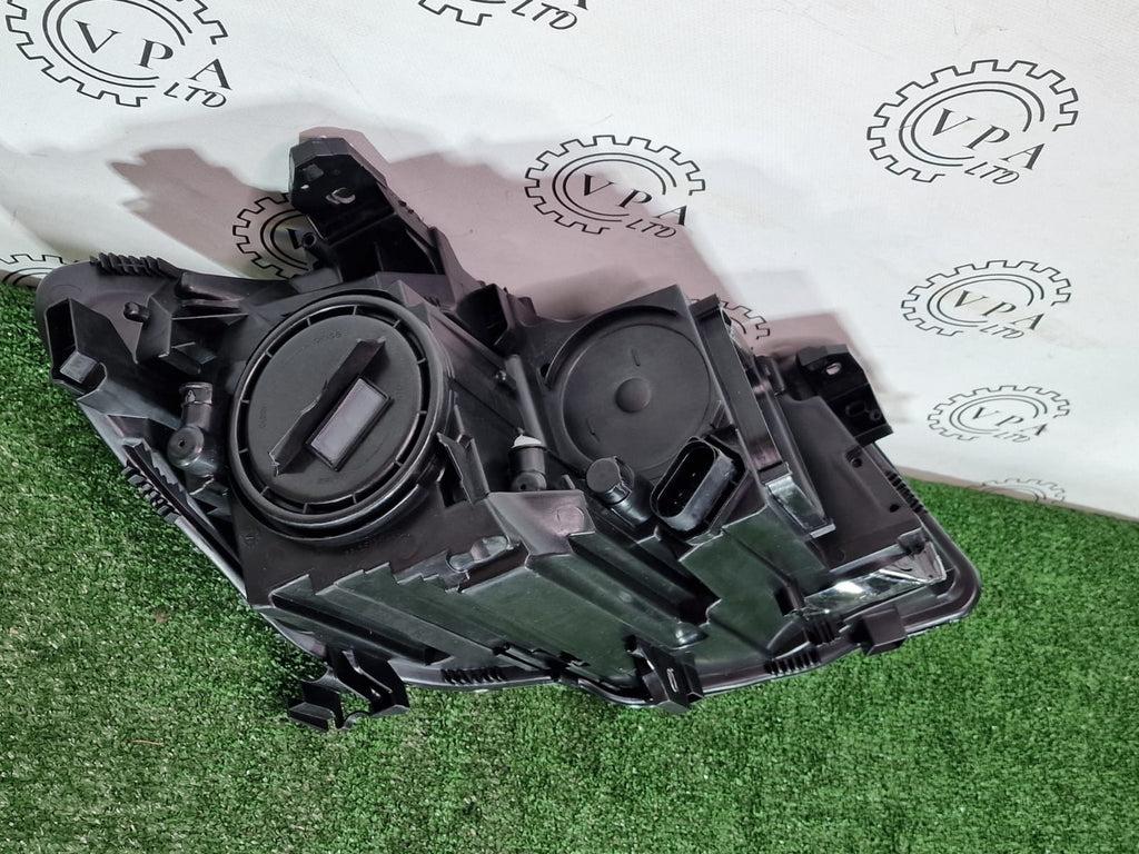 NEW! MERCEDES BENZ CLA W117 / C117 2013 - 2016 NS LEFT SIDE BI XENON HEADLIGHT