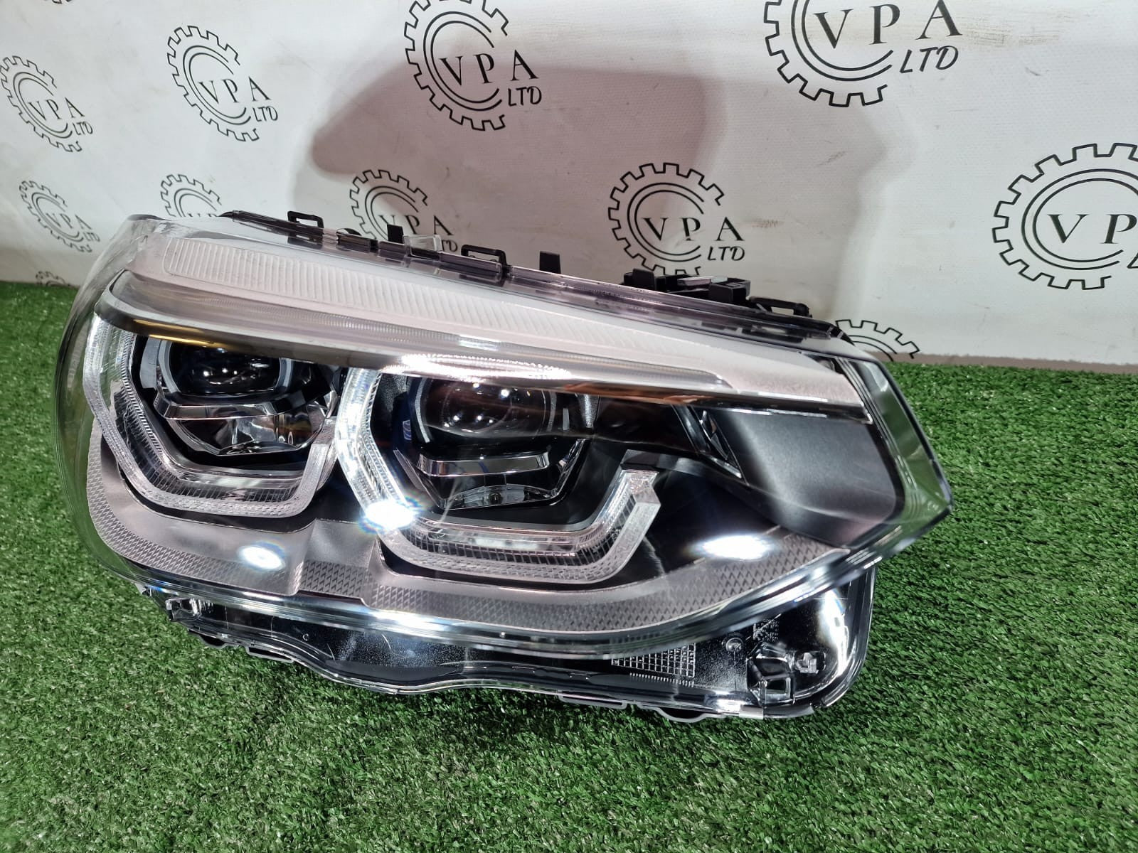 NEW! BMW X3 / X4 G01 / G02 2017 - 2021 OS RIGHT SIDE ADAPTIVE LED HEADLIGHT