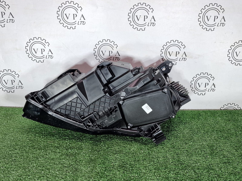 NEW! MERCEDES BENZ GLA W156 2016-19 OS RIGHT SIDE LED HIGH PERFORMANCE HEADLIGHT